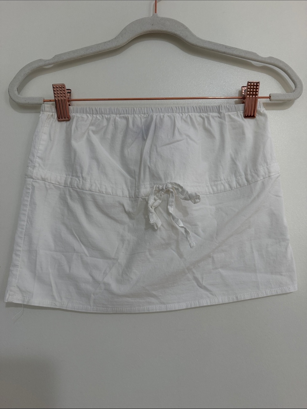 Edikted White Tube Top Cropped Top | M